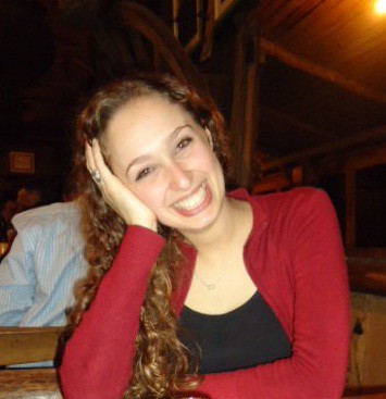 Cláudia Bernardes Ourique